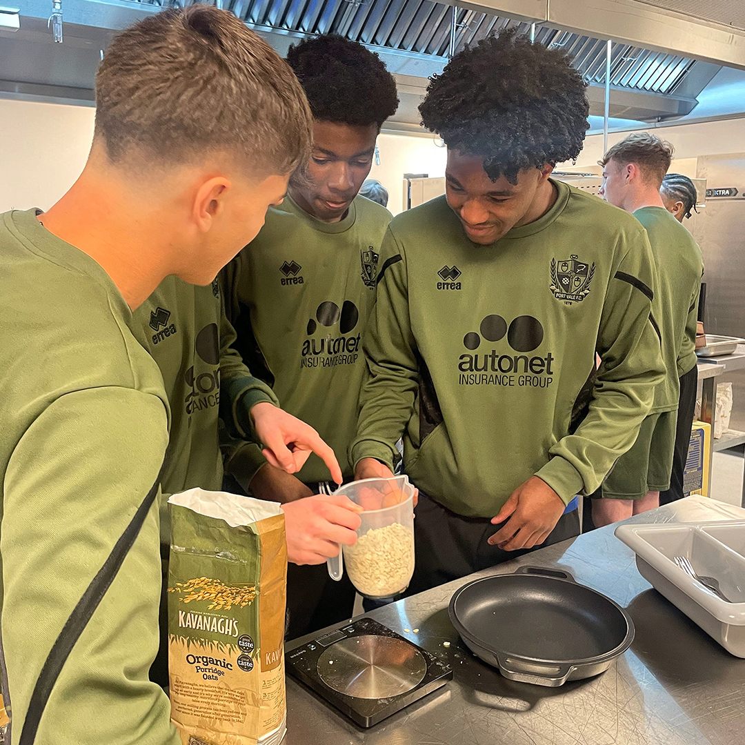 Players wFoodie Footballer 2.jpg